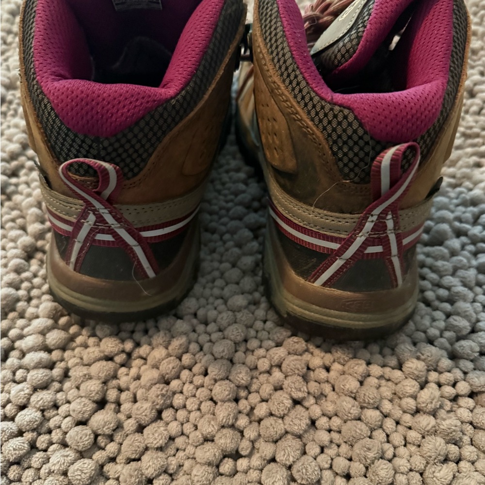 Keen Brown and Magenta Hiking Boots - Picture 2 of 5